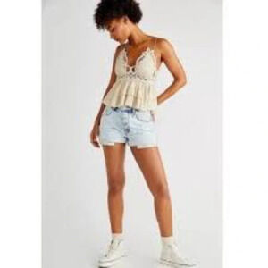 We The Free Crvy Anytime Anywhere Shorts - NEW - Size 24